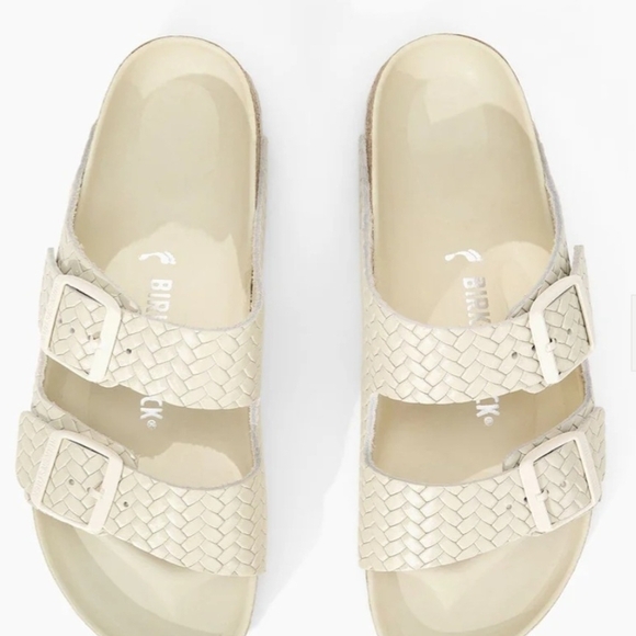 Birkenstock Arizona Rivet Logo Sandals in Cream Womens Size 5 EU36 NWT - Picture 4 of 16